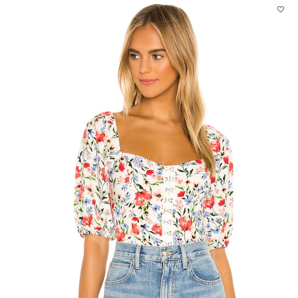 ASTR The Label  HOOK & EYE SQUARE NECK FLORAL TOP Size Medium NWOT